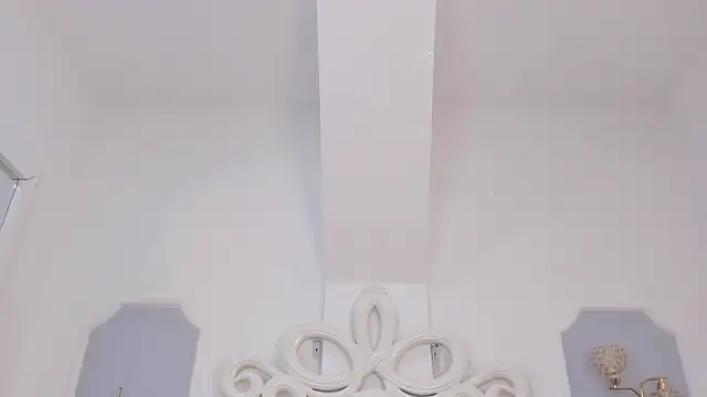 roxana scott1 online show from 23, 4, 2026