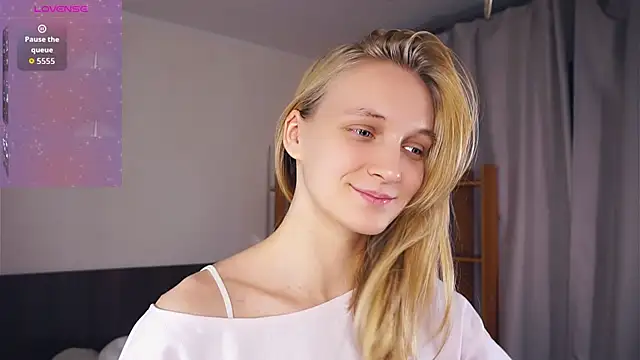 DierdreJacobsohn online show from 11, 11, 2025