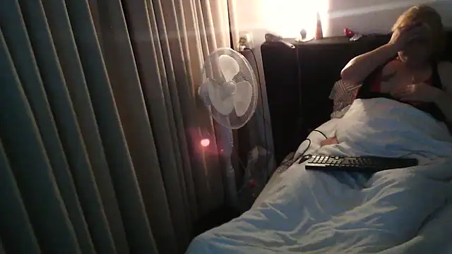 Sylviastar46 online show from 21, 12, 2025