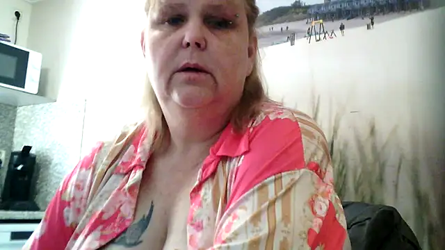 Sylviastar46 online show from 15, 3, 2026