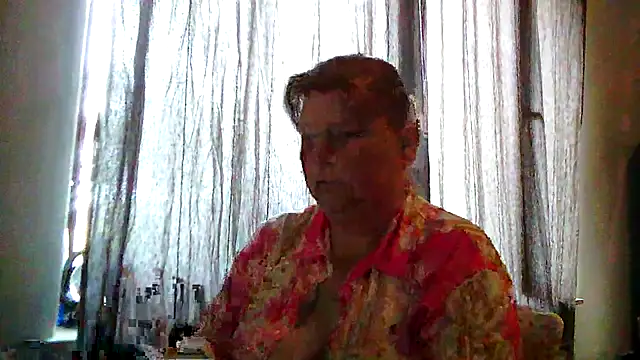 Snapshot of Sylviastar46 chatting on 18, 6, 2026 Sylviastar46 online show from 18, 6, 2026