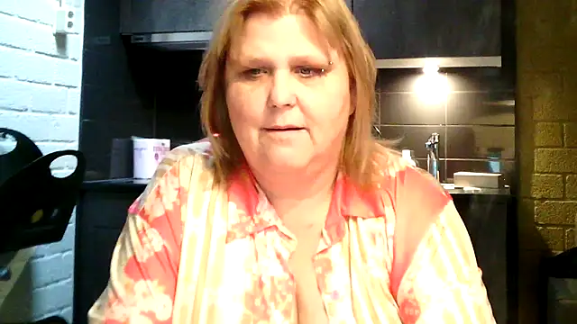 Sylviastar46 online show from 7, 3, 2026