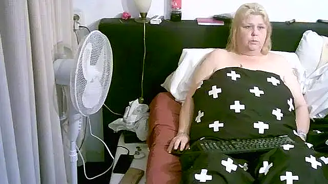 Sylviastar46 online show from 21, 11, 2025