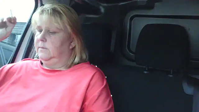 Sylviastar46 online show from 15, 12, 2025