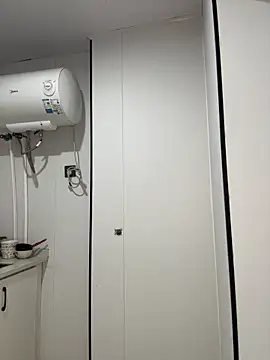 Snapshot of xiaojingzi66 chatting on 28, 11, 2025 xiaojingzi66 online show from 28, 11, 2025