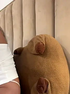 trinhvutrinh online show from 19, 12, 2025