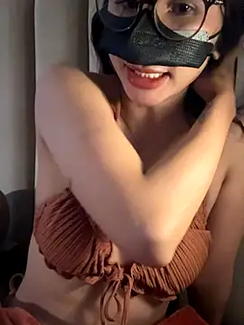 trinhvutrinh online show from 23, 11, 2025