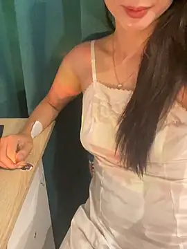 trinhvutrinh online show from 8, 4, 2026