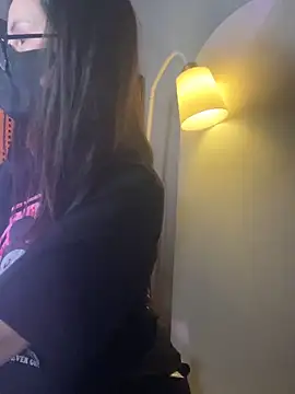 trinhvutrinh online show from 17, 4, 2026