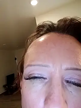 Karebearz1 online show from 7, 3, 2026