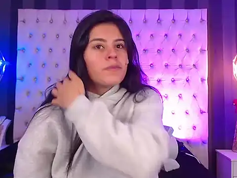 BrendaMarxhal online show from 10, 11, 2025