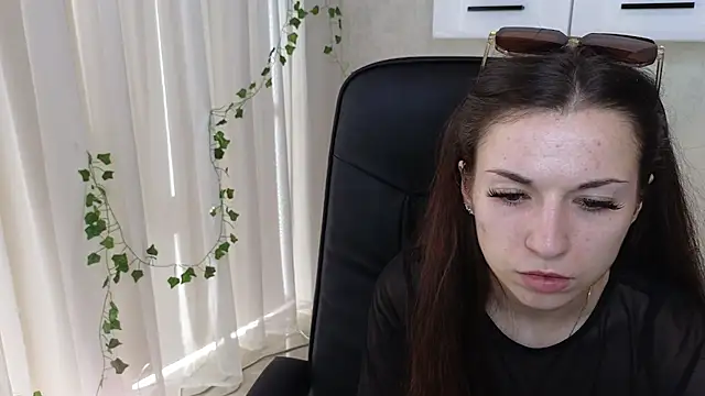 Ulyanix online show from 10, 3, 2026