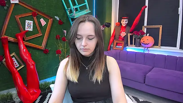 IreneBailey online show from 30, 10, 2025