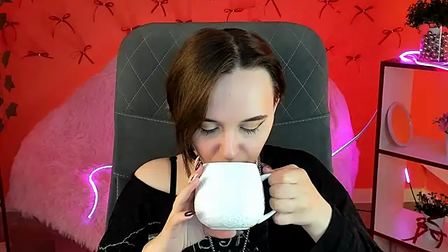 IreneBailey online show from 12, 11, 2025