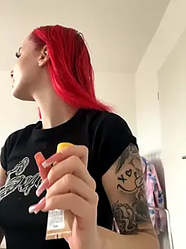 kimkatyrides online show from 4, 11, 2025