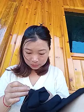julybe online show from 26, 5, 2026