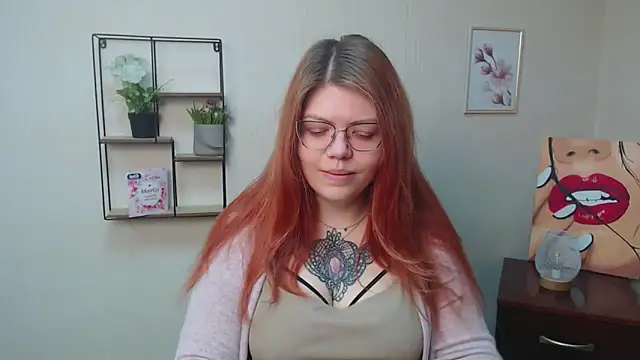 Snapshot of Lina_ri_ chatting on 9, 11, 2025 Lina ri online show from 9, 11, 2025