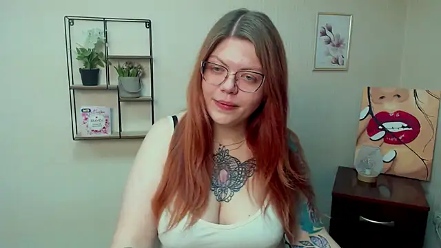 Snapshot of Lina_ri_ chatting on 16, 12, 2025 Lina ri online show from 16, 12, 2025