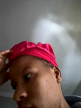 Maahlerh123 online show from 20, 11, 2025