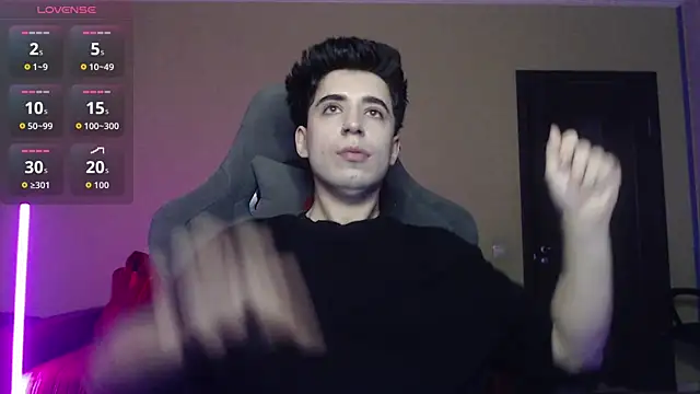 Yofukashii online show from 21, 11, 2025