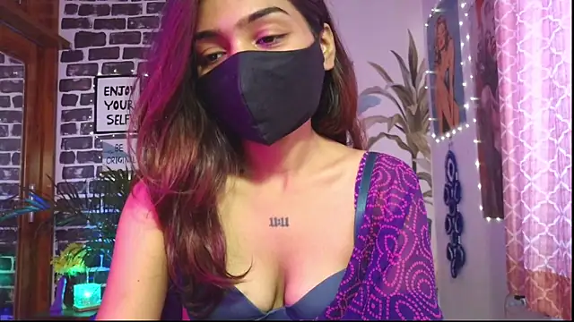 Saloni9 online show from 4, 4, 2026