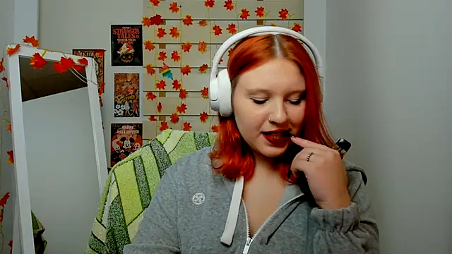 FoxPlayXX online show from 17, 11, 2025