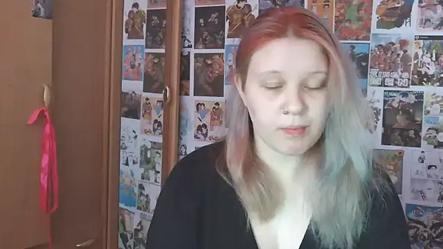 Snapshot of FoxPlayXX chatting on 11, 7, 2026 FoxPlayXX online show from 11, 7, 2026