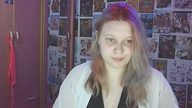 Snapshot of FoxPlayXX chatting on 19, 7, 2026 FoxPlayXX online show from 19, 7, 2026
