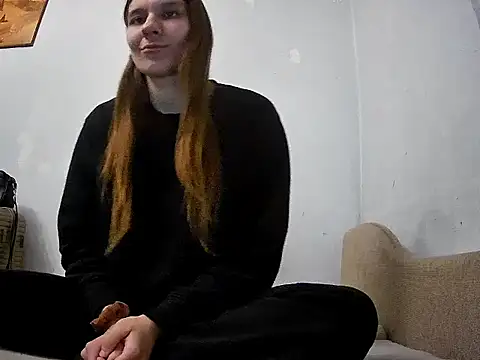 Zizi Zuzu online show from 28, 11, 2025