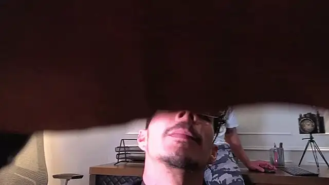 boysonfiree online show from 4, 11, 2025