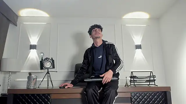 boysonfiree online show from 24, 11, 2025