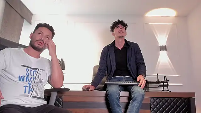 boysonfiree online show from 26, 11, 2025