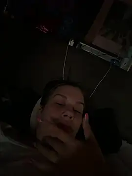 Carolineisback online show from 28, 5, 2026