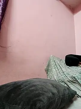 pujapujarrrr online show from 4, 11, 2025