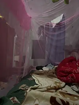 Snapshot of gino-sex chatting on 9, 11, 2025 gino-sex online show from 9, 11, 2025