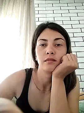 Snapshot of Karoline_Cherie chatting on 1, 7, 2026 Karoline Cherie online show from 1, 7, 2026