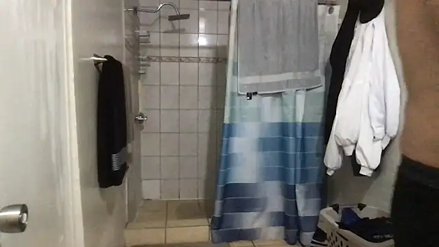 ezrah23 online show from 3, 12, 2025