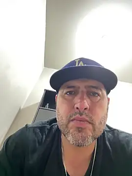 ezrah23 online show from 21, 12, 2025