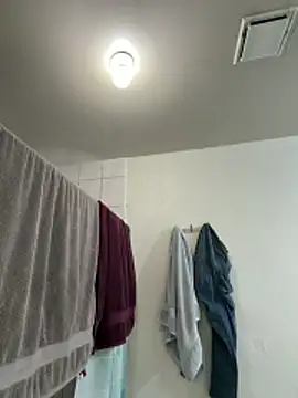 ezrah23 online show from 2, 4, 2026