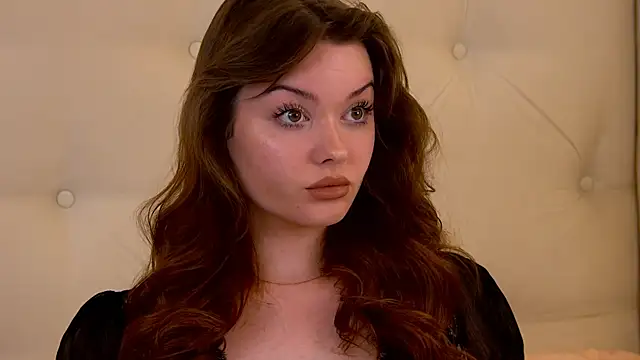 VickiBanx online show from 30, 10, 2025