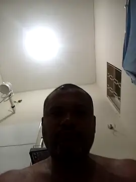 Snapshot of loboalfa2030 chatting on 8, 11, 2025 loboalfa2030 online show from 8, 11, 2025