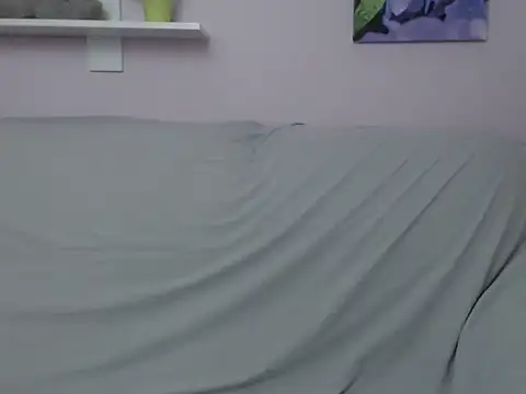 Snapshot of Little_Milf_5 chatting on 31, 10, 2025 Little Milf 5 online show from 31, 10, 2025