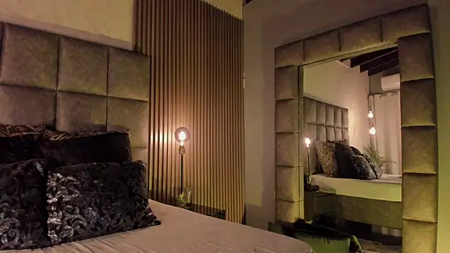 BrigitteVons online show from 11, 11, 2025