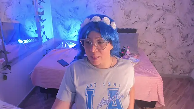 Snapshot of Jiah_Park chatting on 28, 11, 2025 Jiah Park online show from 28, 11, 2025