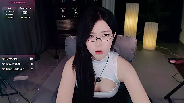 Snapshot of wanoubaobao chatting on 25, 11, 2025 wanoubaobao online show from 25, 11, 2025