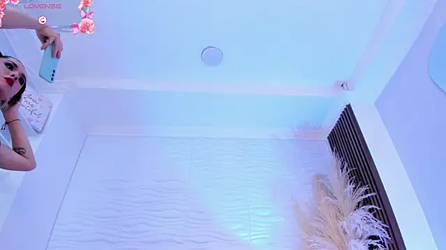 AudreyHayworth online show from 14, 12, 2025