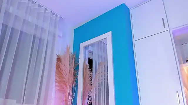 LahanaKimish online show from 5, 2, 2026