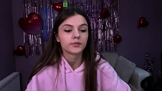 lisa dark  online show from 14, 2, 2026