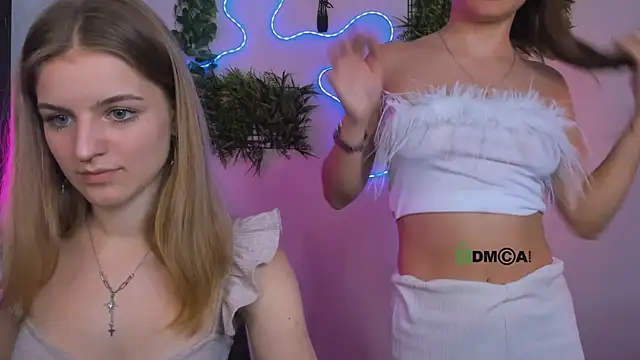 Snapshot of lisa_dark_ chatting on 9, 7, 2026 lisa dark online show from 9, 7, 2026