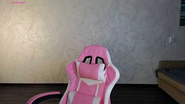 Lovelly molly1 online show from 23, 7, 2026